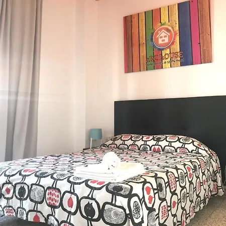 Arc House Sevilla Only Adults 호스텔 세비야