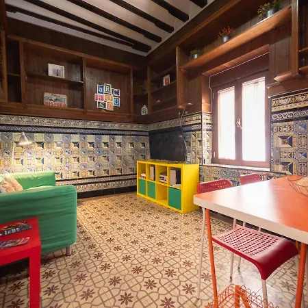 Arc House Sevilla Only Adults *