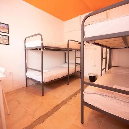 Arc House Sevilla Only Adults 세비야
